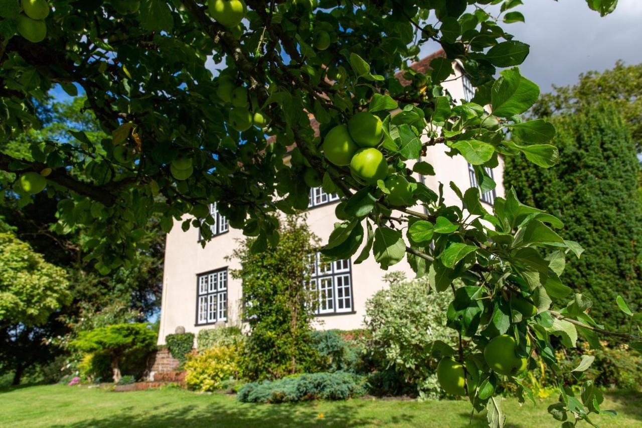 Pounce Hall -Stunning Historic Home In Rural Essex Saffron Walden Eksteriør bilde