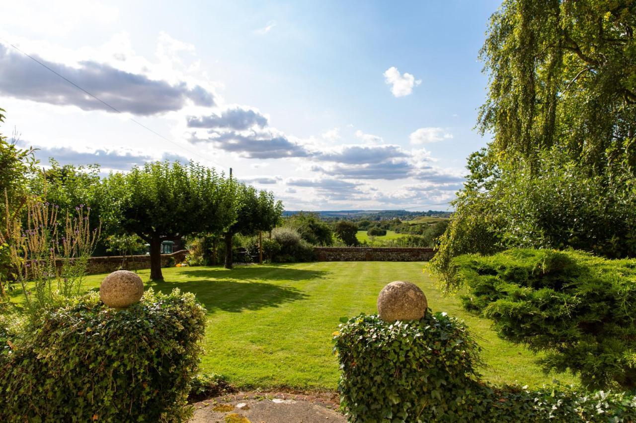 Pounce Hall -Stunning Historic Home In Rural Essex Saffron Walden Eksteriør bilde