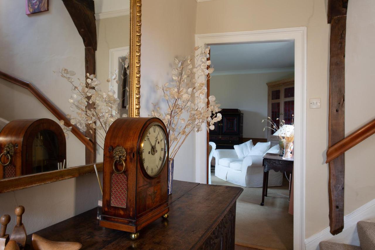 Pounce Hall -Stunning Historic Home In Rural Essex Saffron Walden Eksteriør bilde