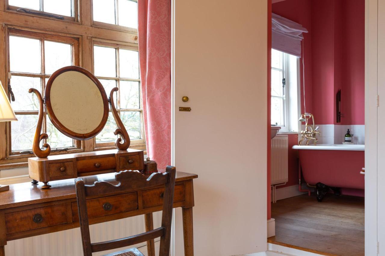 Pounce Hall -Stunning Historic Home In Rural Essex Saffron Walden Eksteriør bilde