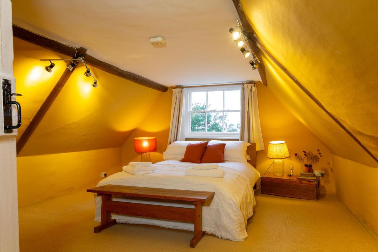 Pounce Hall -Stunning Historic Home In Rural Essex Saffron Walden Eksteriør bilde