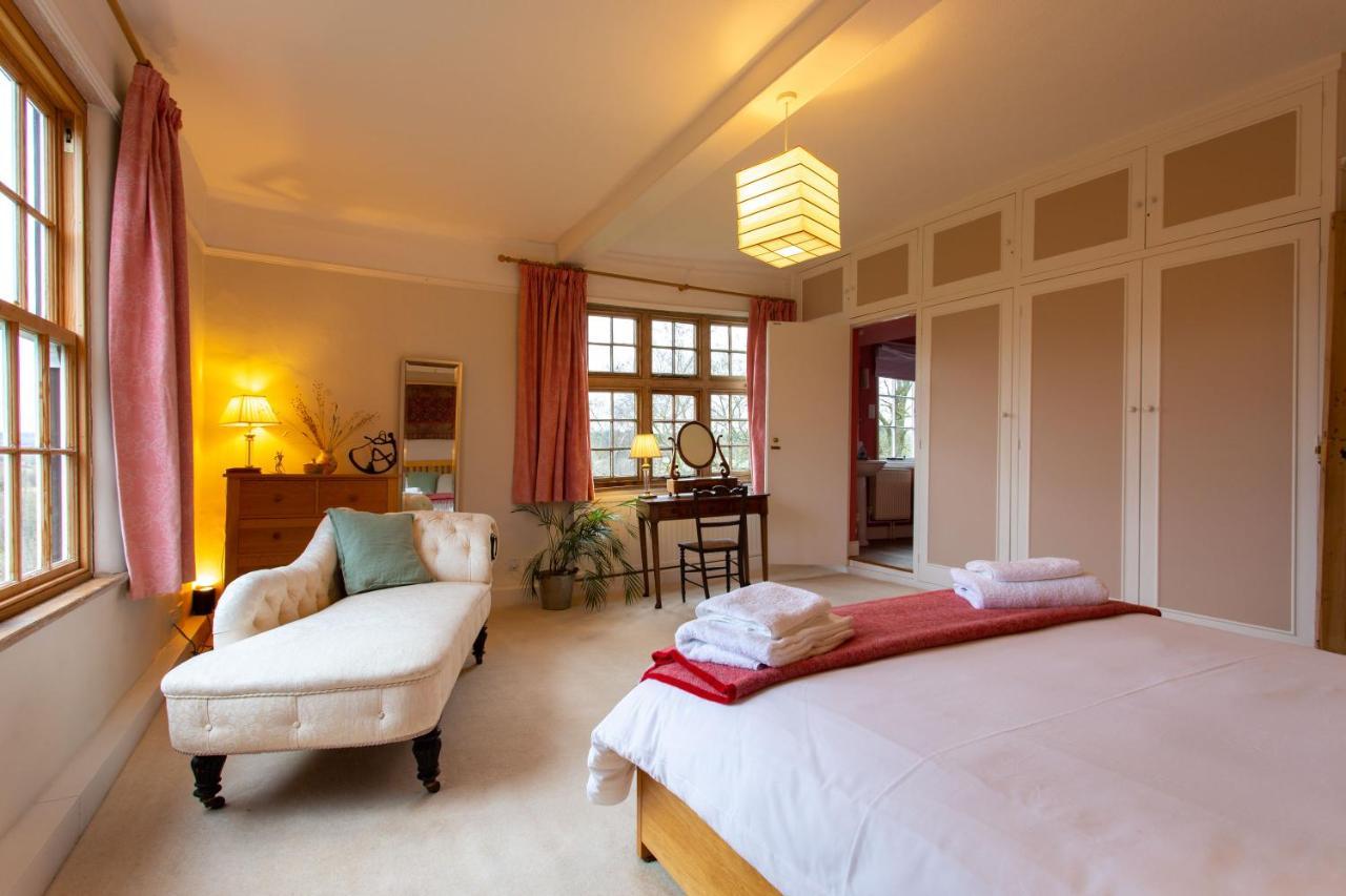 Pounce Hall -Stunning Historic Home In Rural Essex Saffron Walden Eksteriør bilde